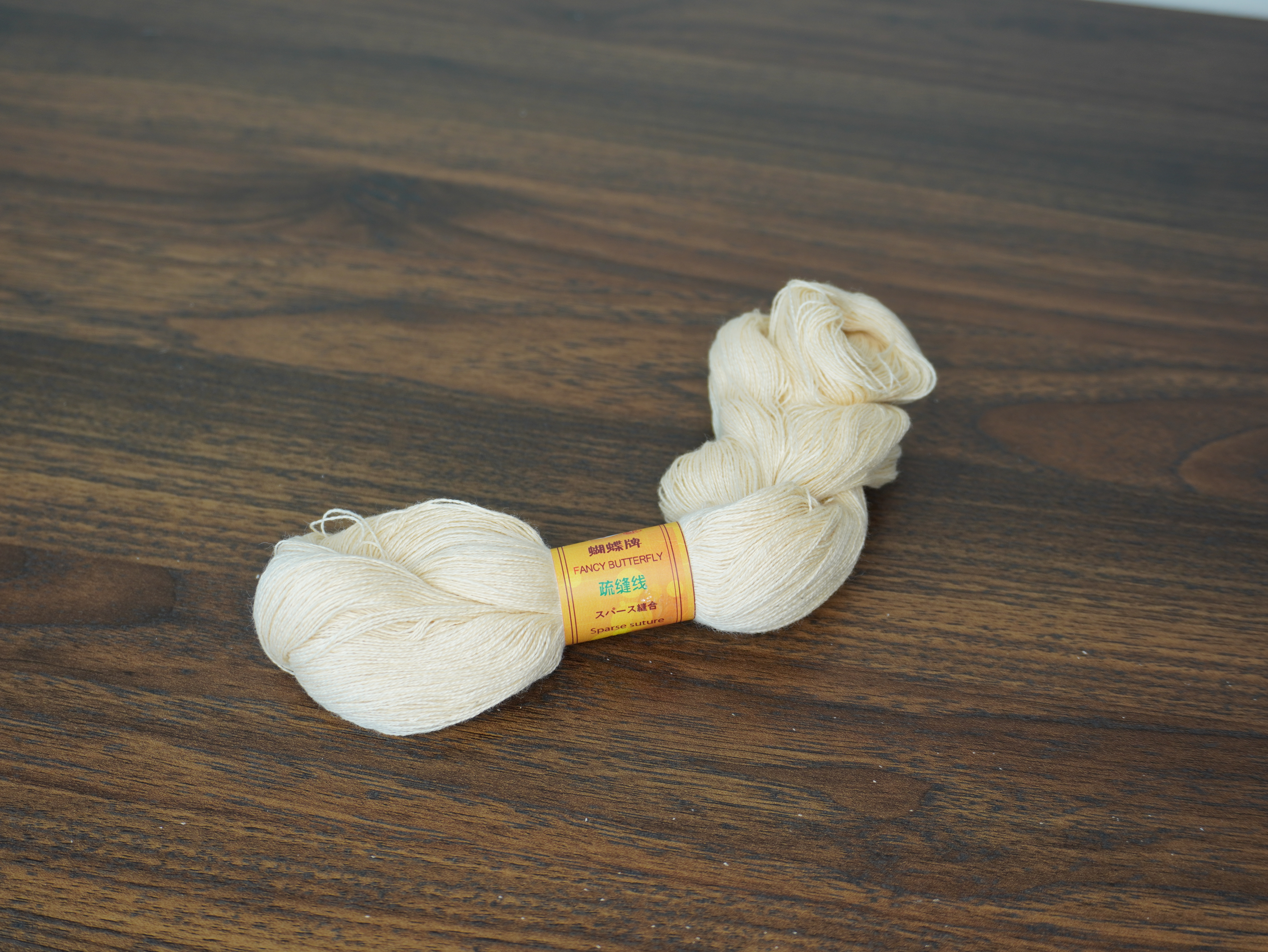 japanese thread, basting thread, basting skein, skein, thread skein, cotton thread, cotton basting thread