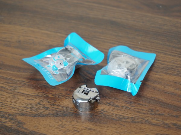 Bobbin case, sewing machine bobbin case, industrial bobbin case, industrial sewing machine bobbin case